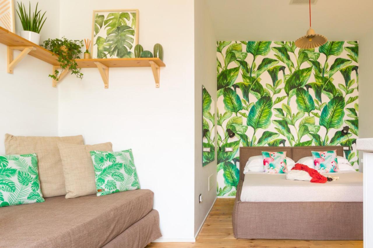 Duomo Views, Light, Jungle-Inspired Studio With Terrace Milán Exterior foto